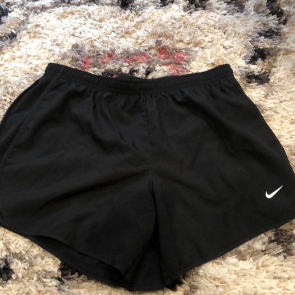 Nike Shorts - Picture 1 of 4